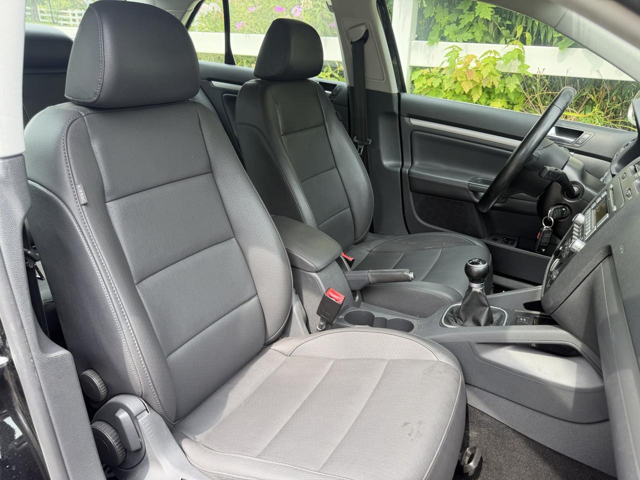 Volkswagen Jetta SE 2008
