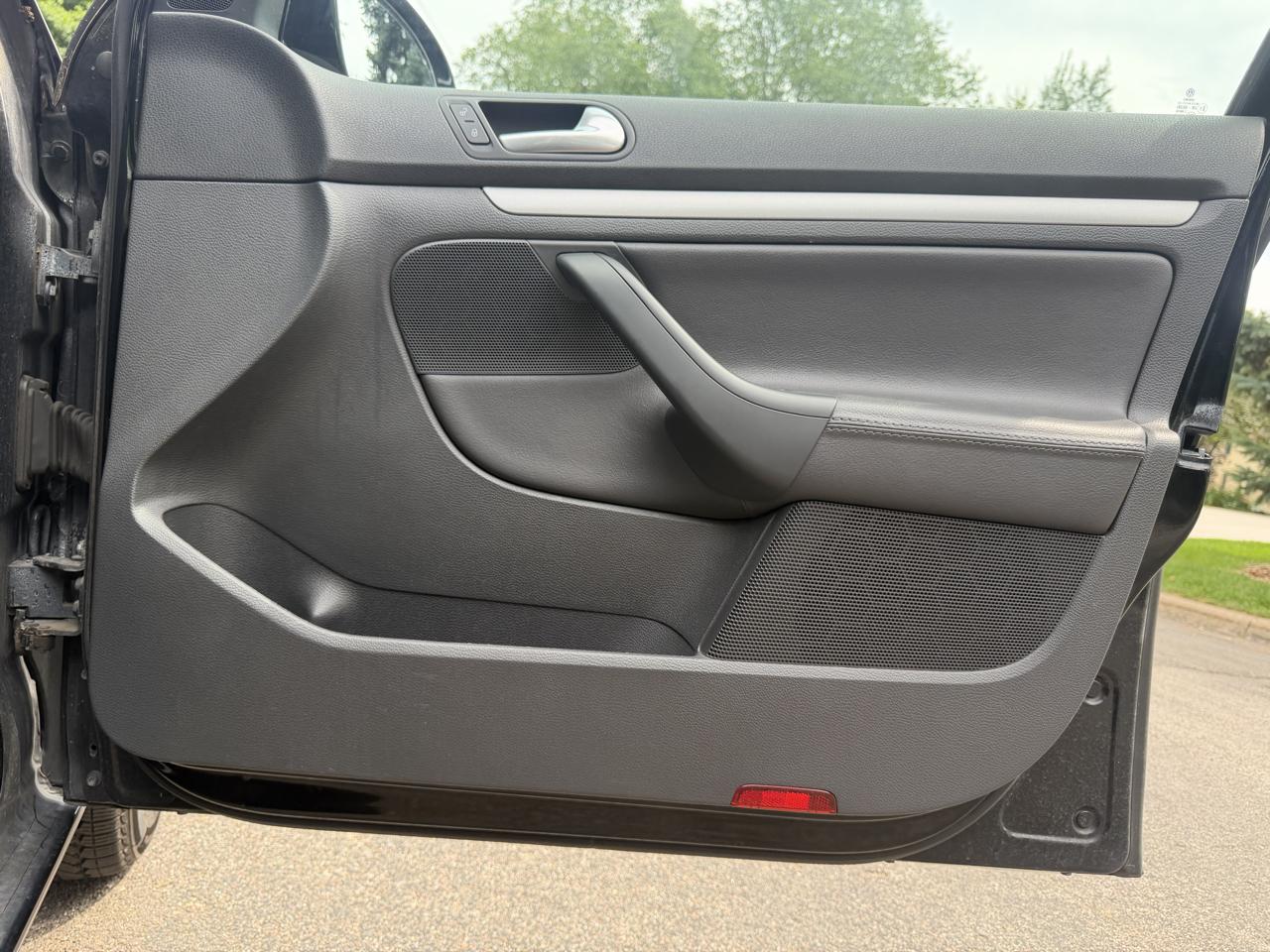 Volkswagen Jetta SE 2008