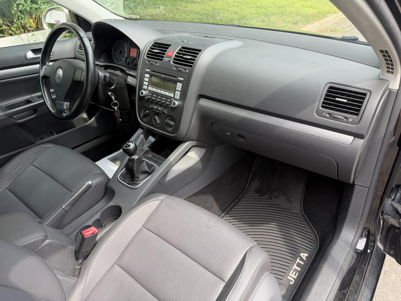 Volkswagen Jetta SE 2008