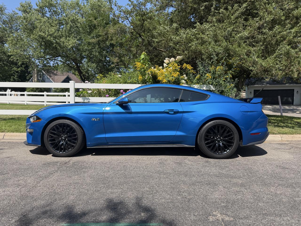 Ford Mustang GT Premium Coupe 2019