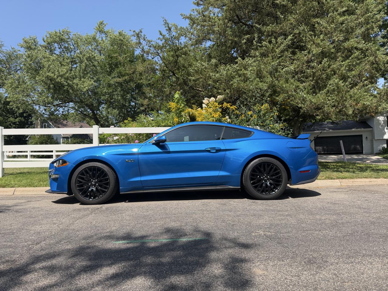 Ford Mustang GT Premium Coupe 2019