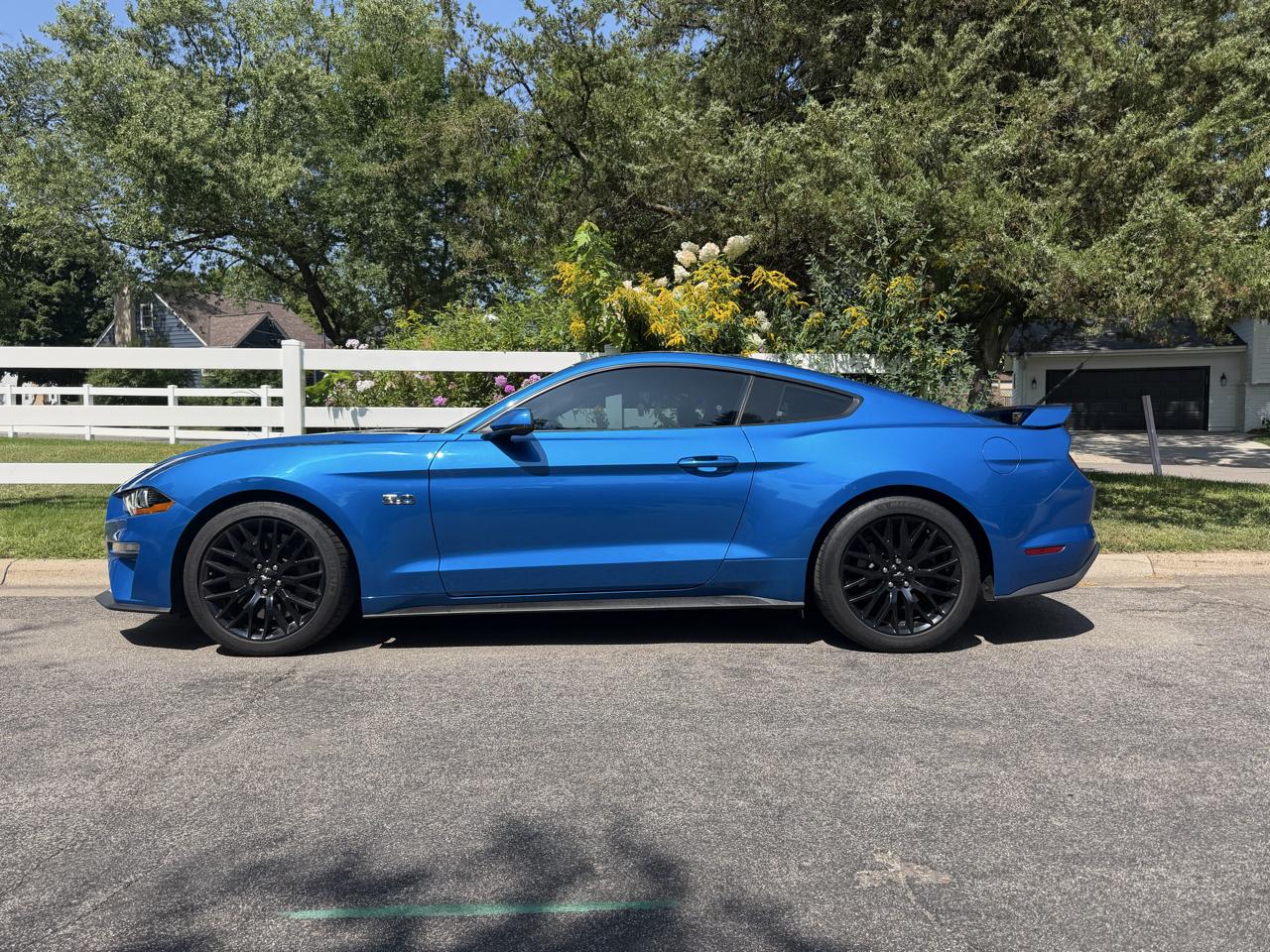 Ford Mustang GT Premium Coupe 2019