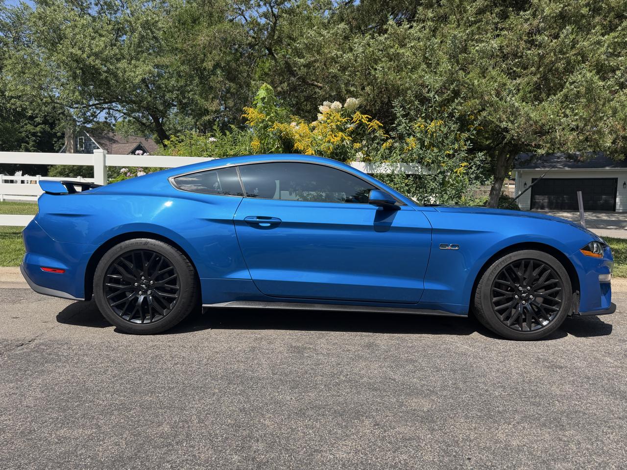 Ford Mustang GT Premium Coupe 2019