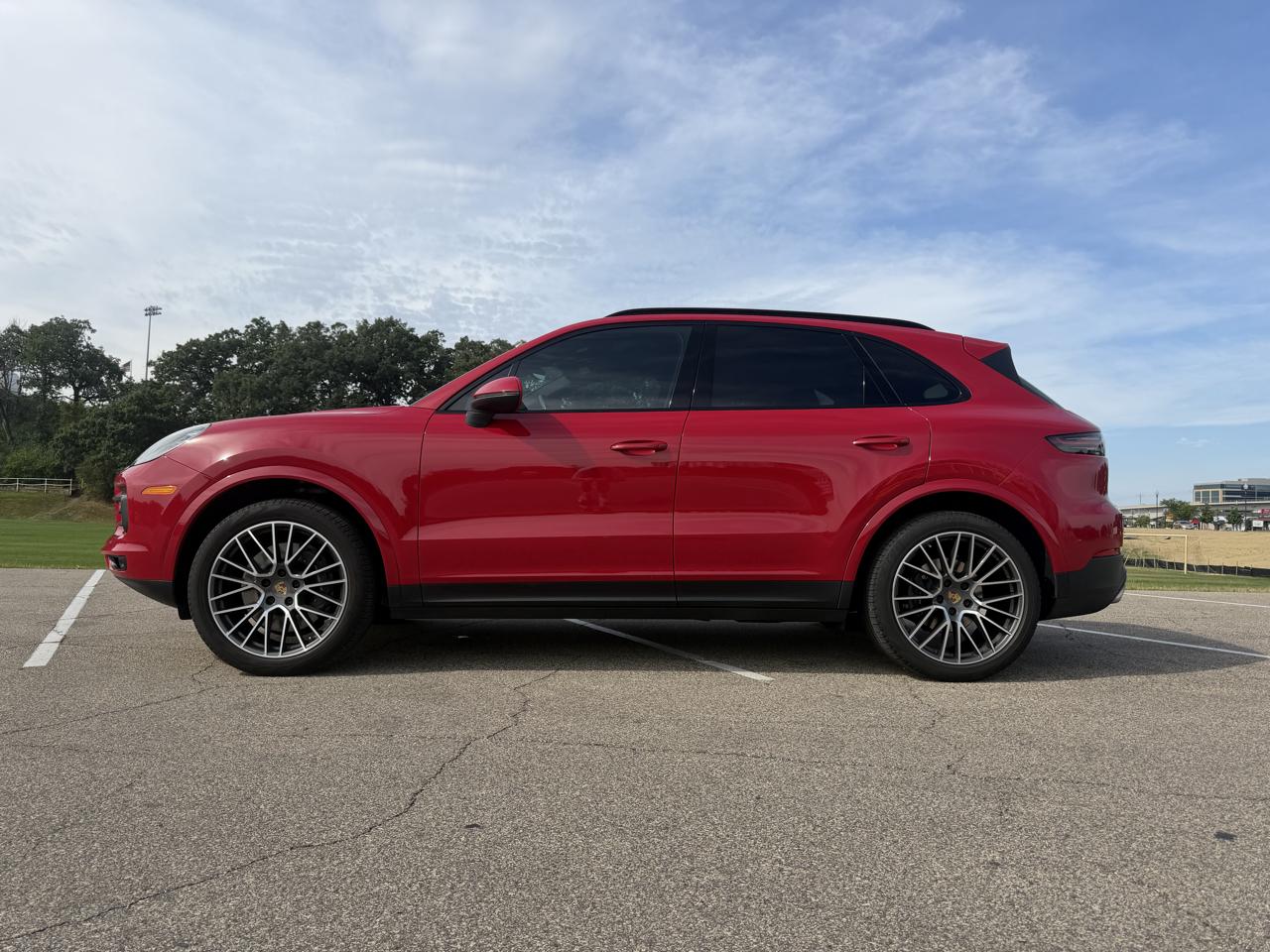 Porsche Cayenne Base 2021