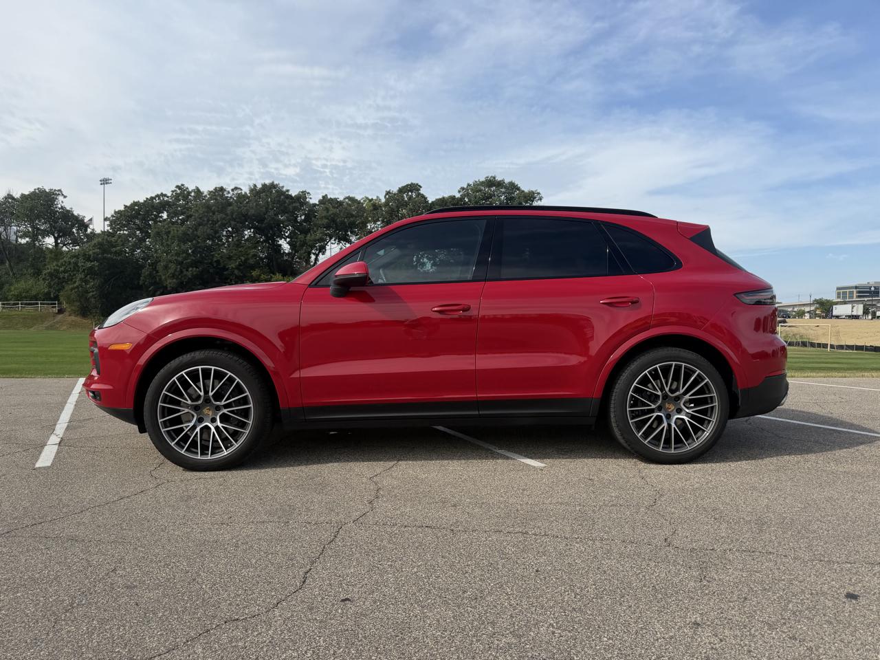 Porsche Cayenne Base 2021