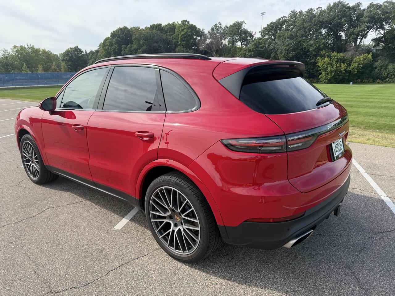 Porsche Cayenne Base 2021