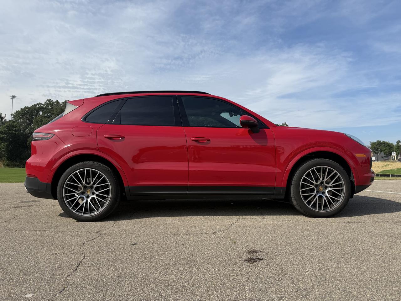 Porsche Cayenne Base 2021
