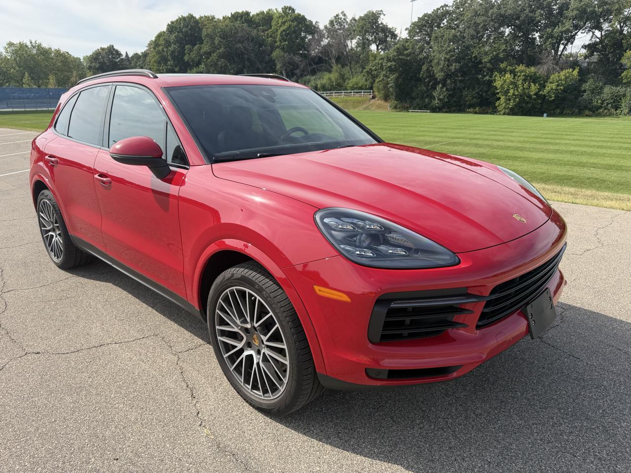 Porsche Cayenne Base 2021
