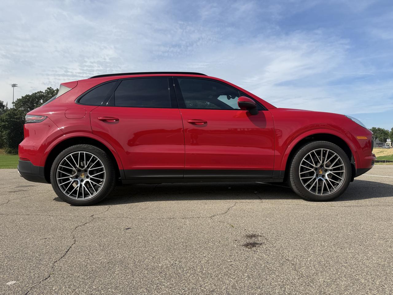 Porsche Cayenne Base 2021