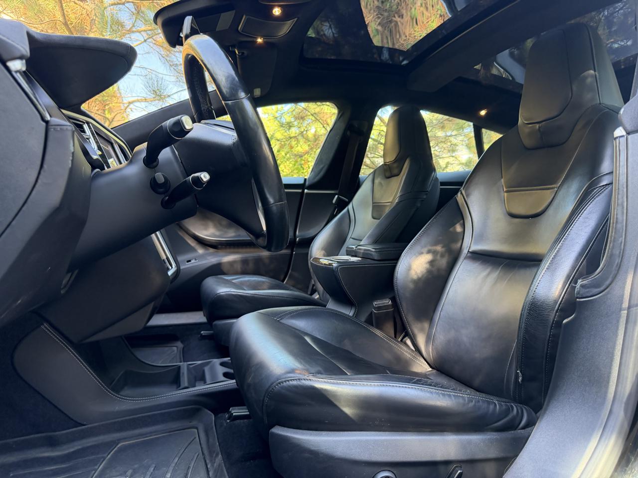 Tesla Model S 85D 2015
