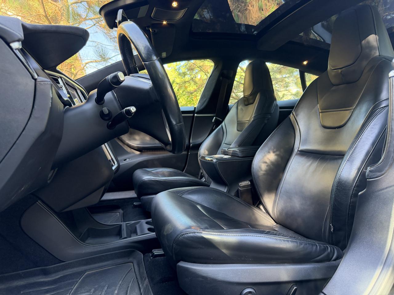 Tesla Model S 85D 2015