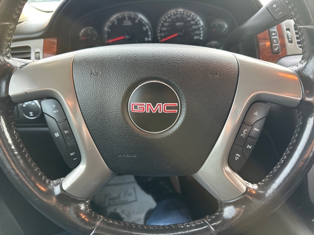 GMC Sierra 1500 SLT Crew Cab 4WD 2011