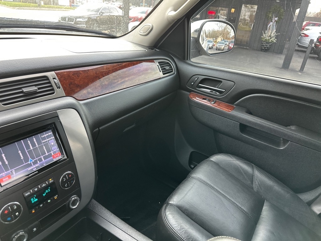 GMC Sierra 1500 SLT Crew Cab 4WD 2011