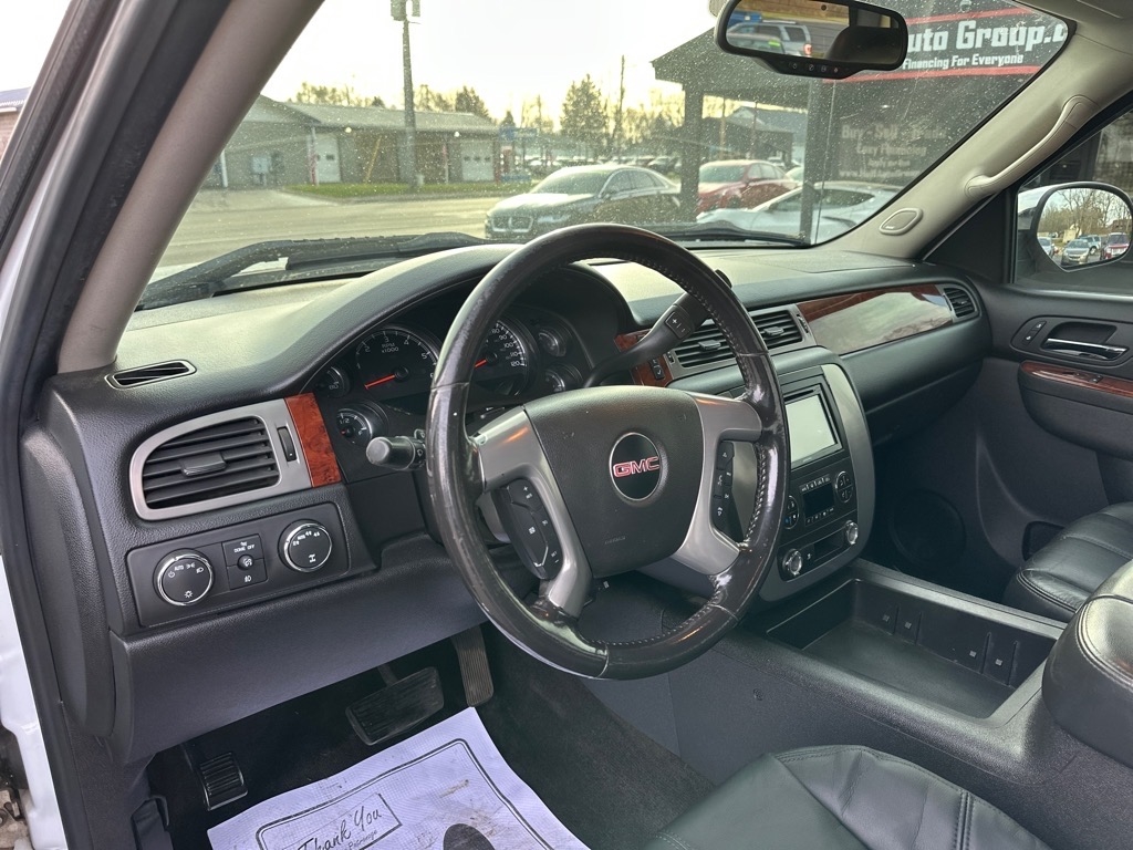 GMC Sierra 1500 SLT Crew Cab 4WD 2011