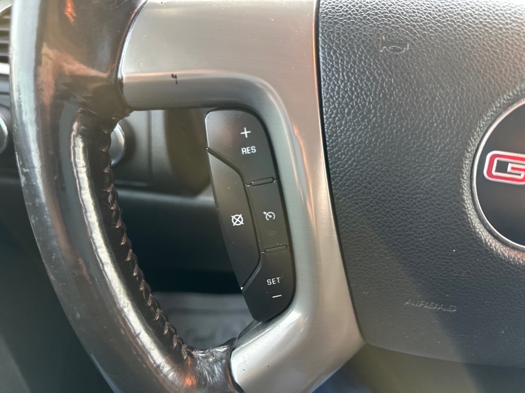 GMC Sierra 1500 SLT Crew Cab 4WD 2011