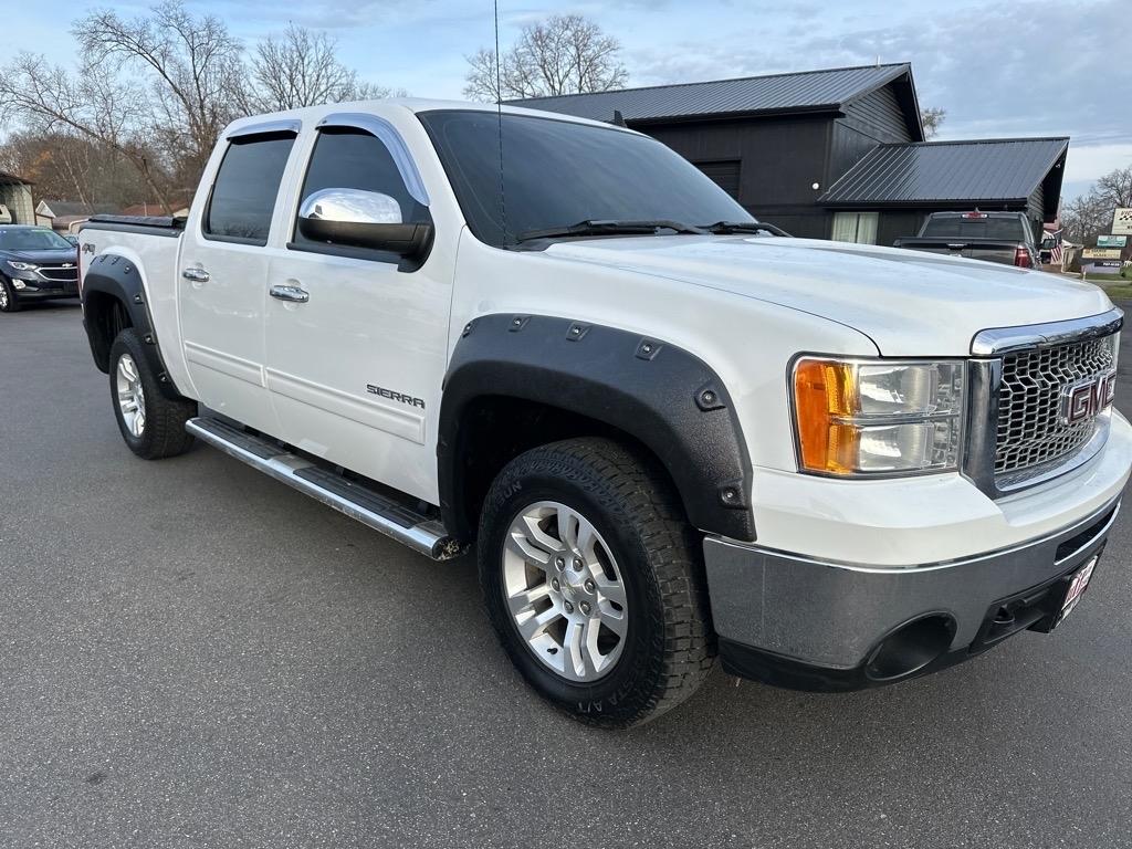 GMC Sierra 1500 SLT Crew Cab 4WD 2011