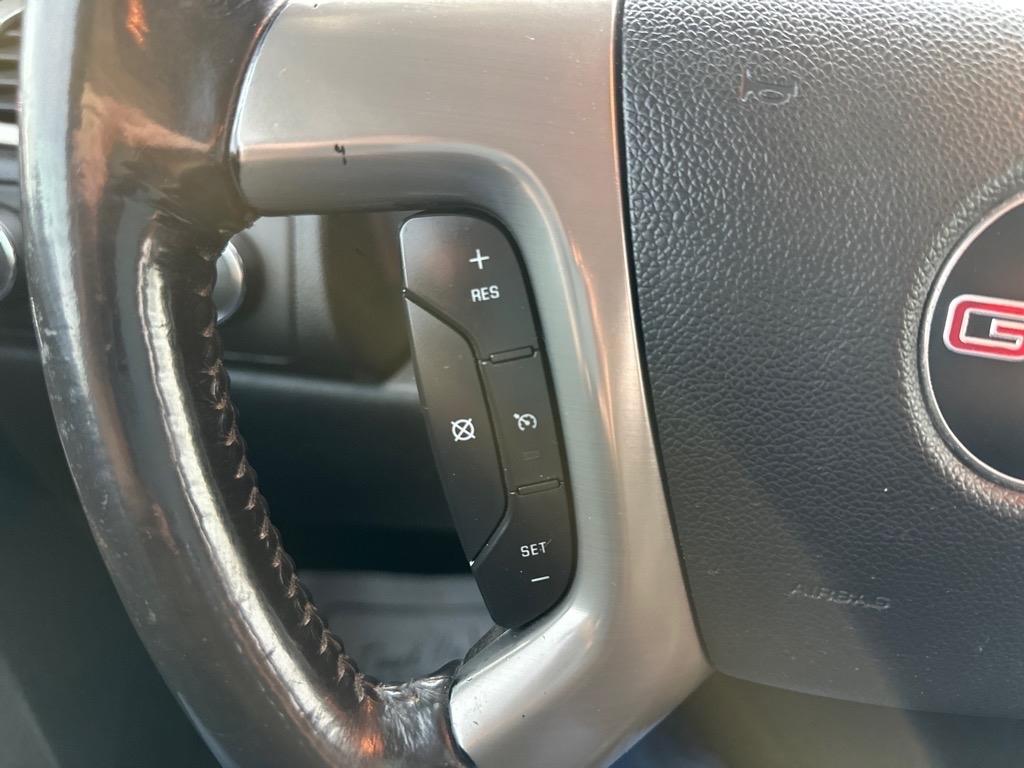 GMC Sierra 1500 SLT Crew Cab 4WD 2011