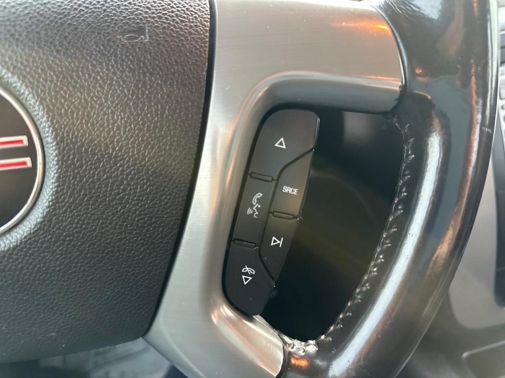 GMC Sierra 1500 SLT Crew Cab 4WD 2011