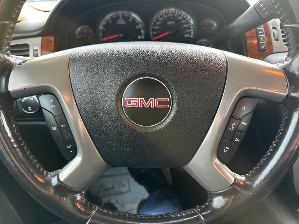 GMC Sierra 1500 SLT Crew Cab 4WD 2011