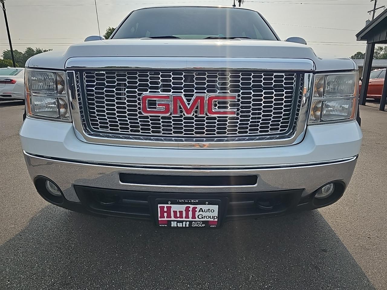 GMC Sierra 1500 SLT Crew Cab 4WD 2011