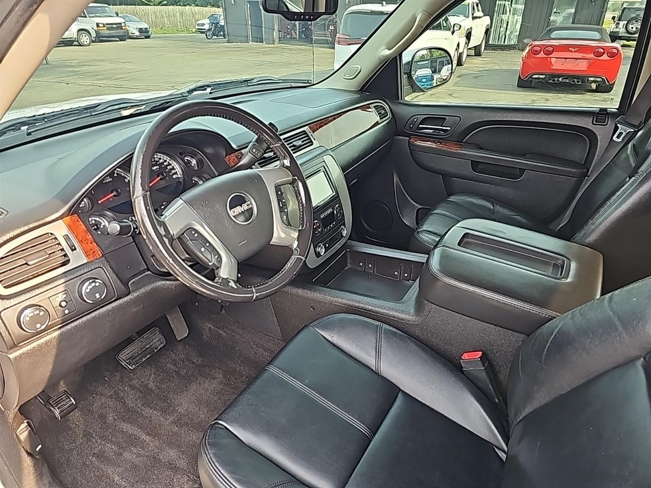 GMC Sierra 1500 SLT Crew Cab 4WD 2011