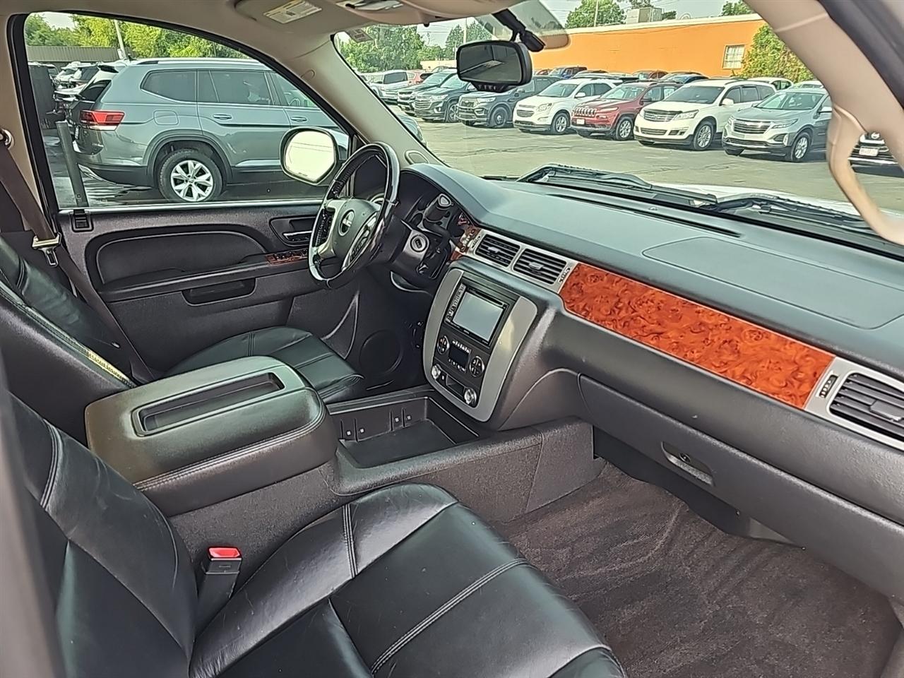 GMC Sierra 1500 SLT Crew Cab 4WD 2011