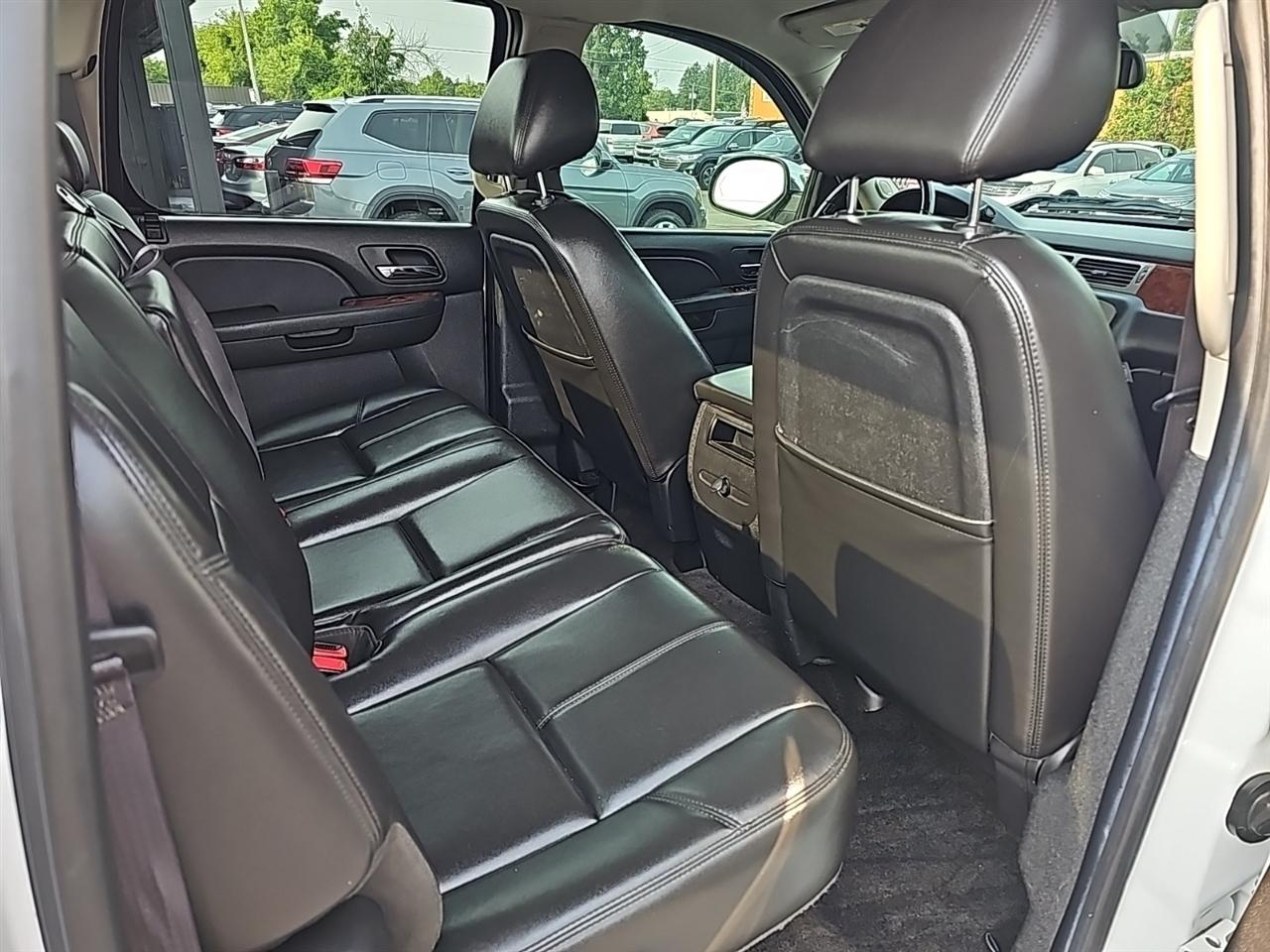 GMC Sierra 1500 SLT Crew Cab 4WD 2011