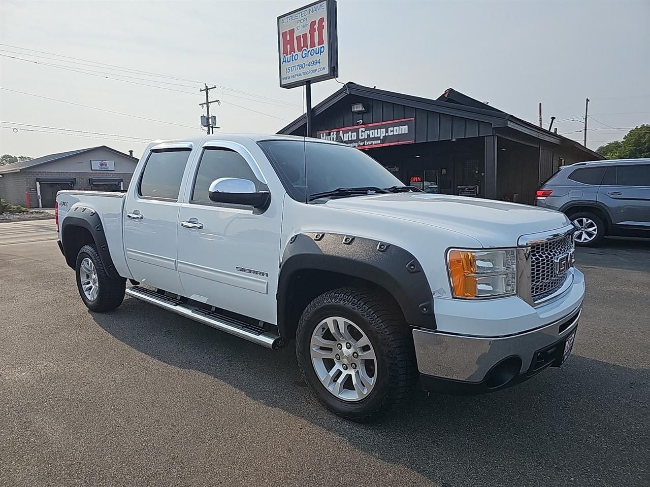 2011 GMC Sierra 1500 SLT Crew Cab 4WD