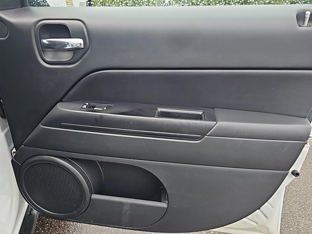 Jeep Patriot 4WD 4dr Latitude 2015