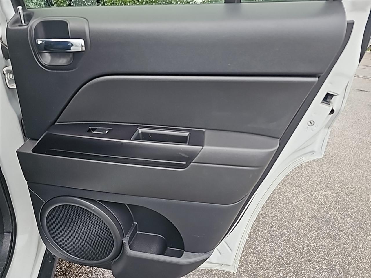 Jeep Patriot 4WD 4dr Latitude 2015