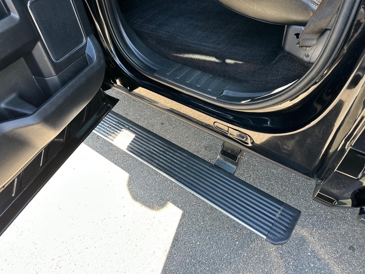 Ford F-150 Platinum 4WD SuperCrew 5.5' Box 2017