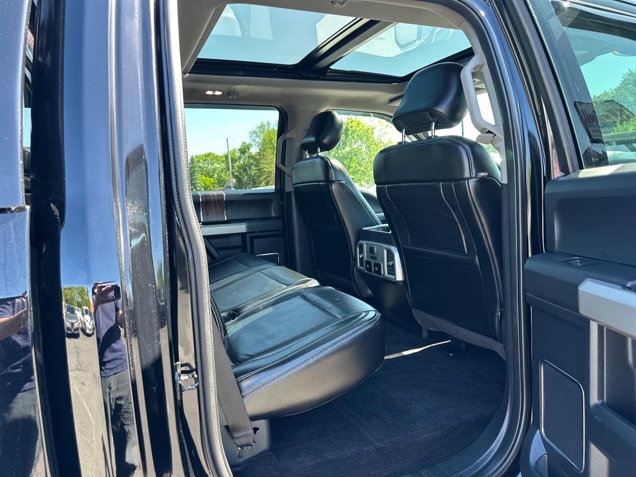 Ford F-150 Platinum 4WD SuperCrew 5.5' Box 2017