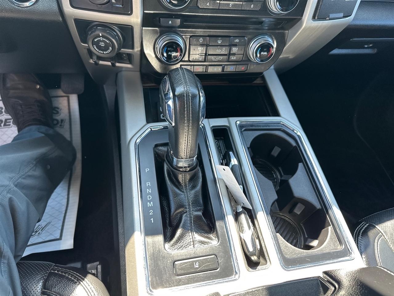 Ford F-150 Platinum 4WD SuperCrew 5.5' Box 2017