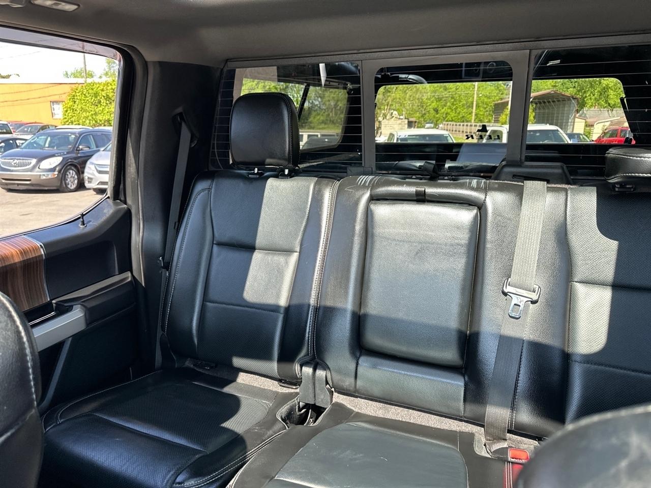 Ford F-150 Platinum 4WD SuperCrew 5.5' Box 2017