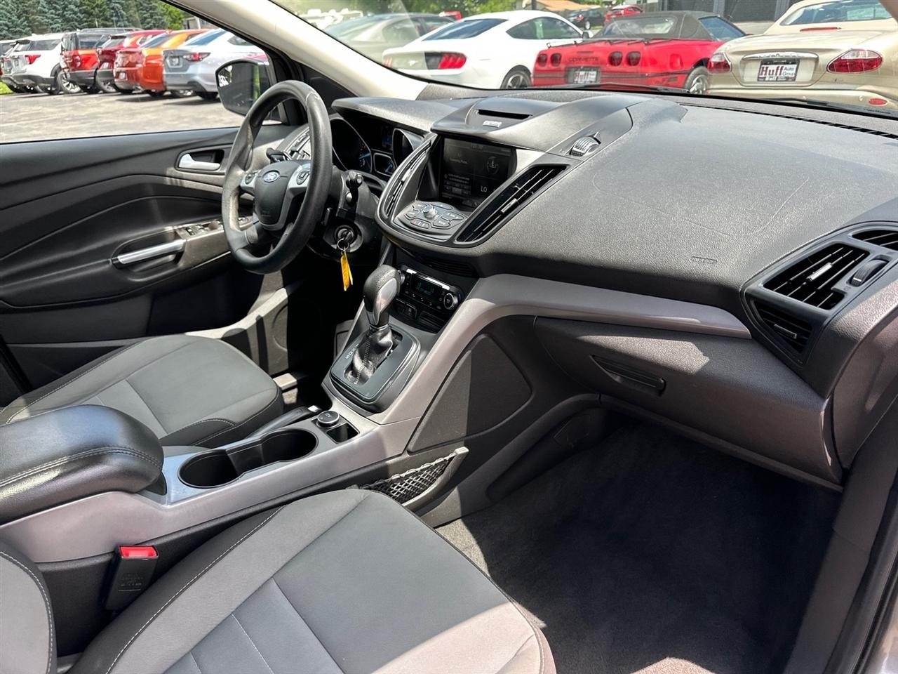 Ford Escape  2014