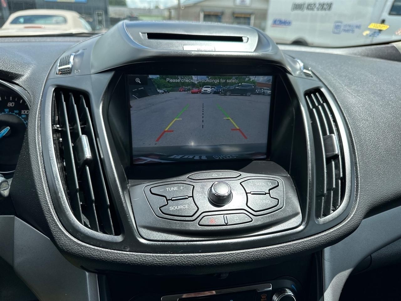 Ford Escape  2014