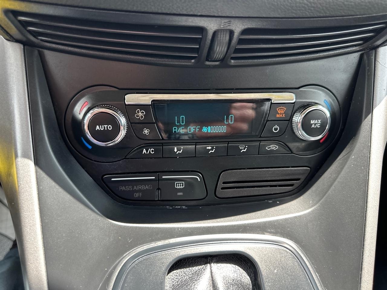 Ford Escape  2014