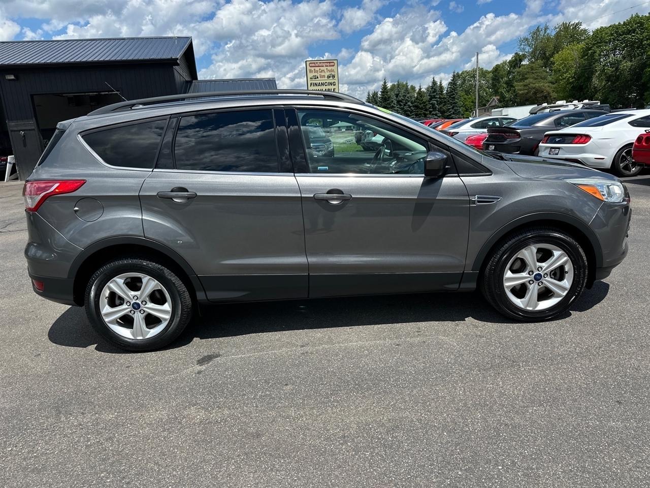 Ford Escape  2014
