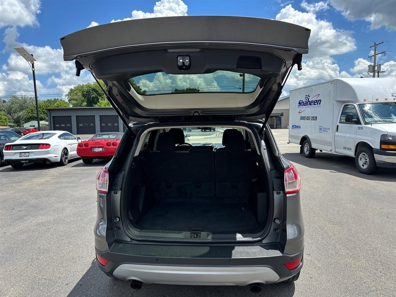 Ford Escape  2014