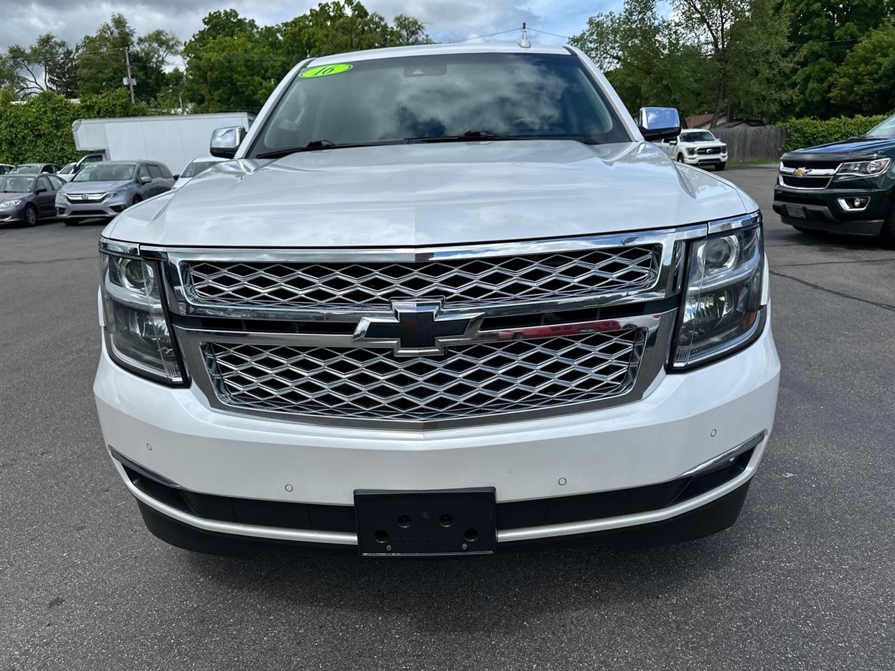 Chevrolet Suburban 4WD 4dr 1500 LTZ 2016