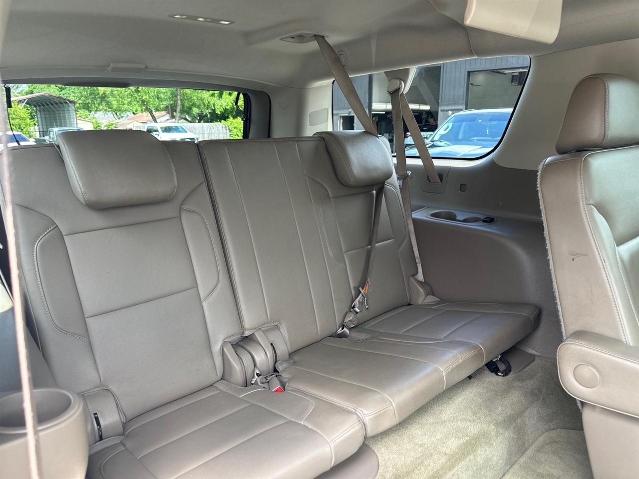 Chevrolet Suburban 4WD 4dr 1500 LTZ 2016