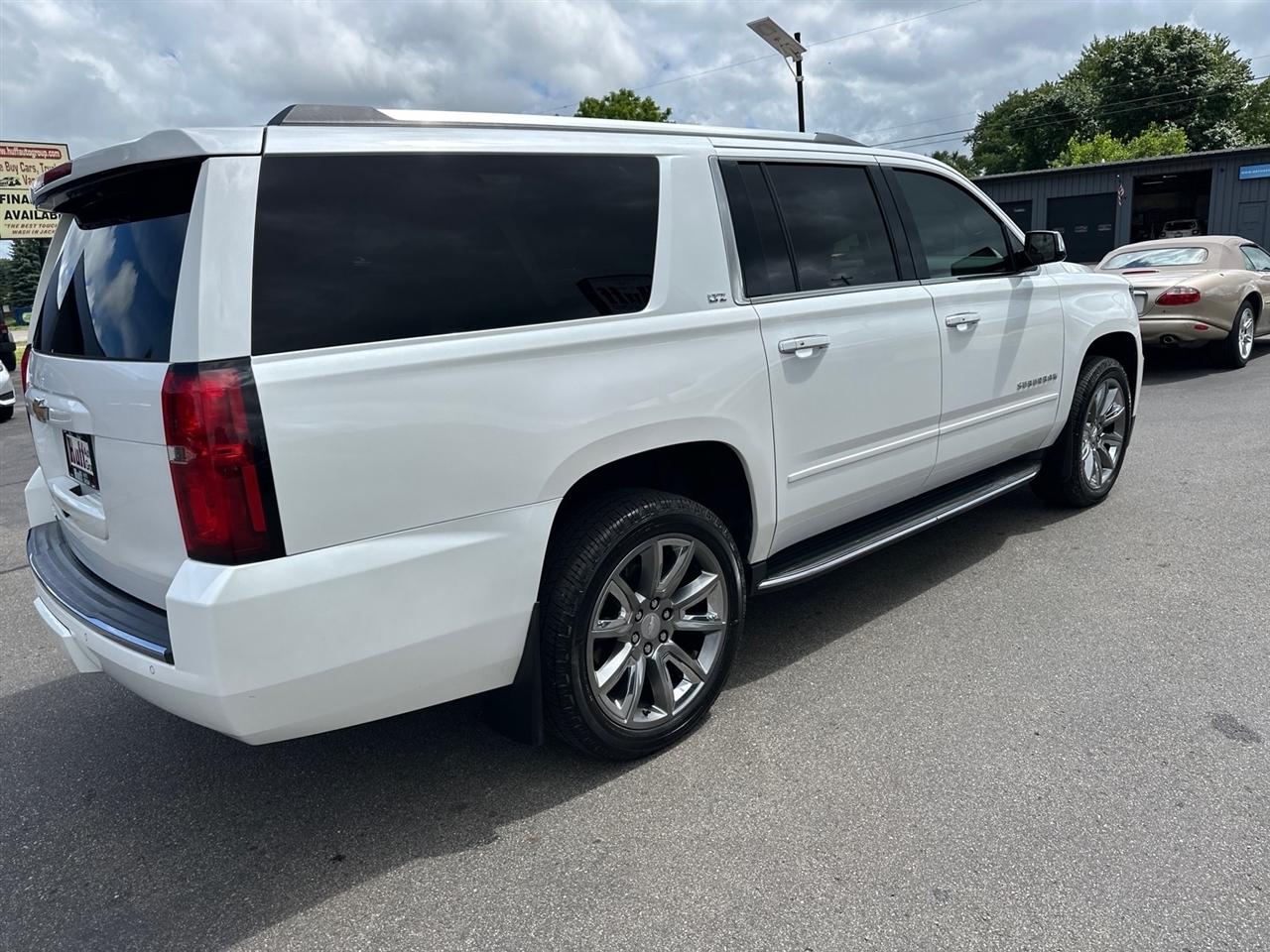 Chevrolet Suburban 4WD 4dr 1500 LTZ 2016