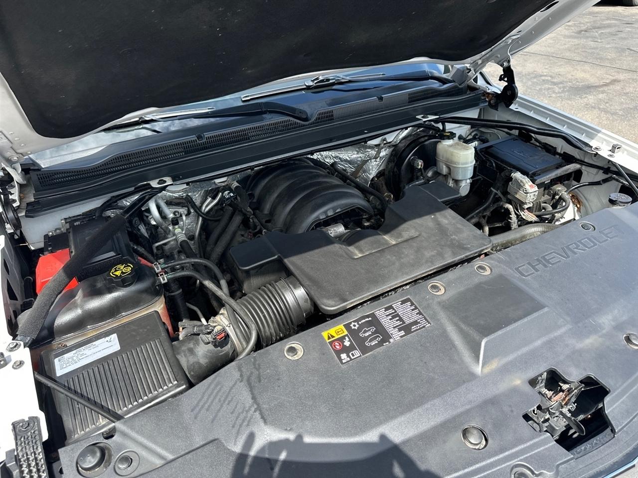 Chevrolet Suburban 4WD 4dr 1500 LTZ 2016