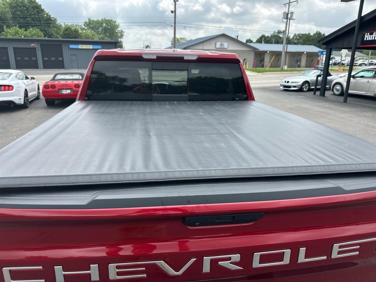 Chevrolet Silverado 1500 4WD Crew Cab 147" LT 2020