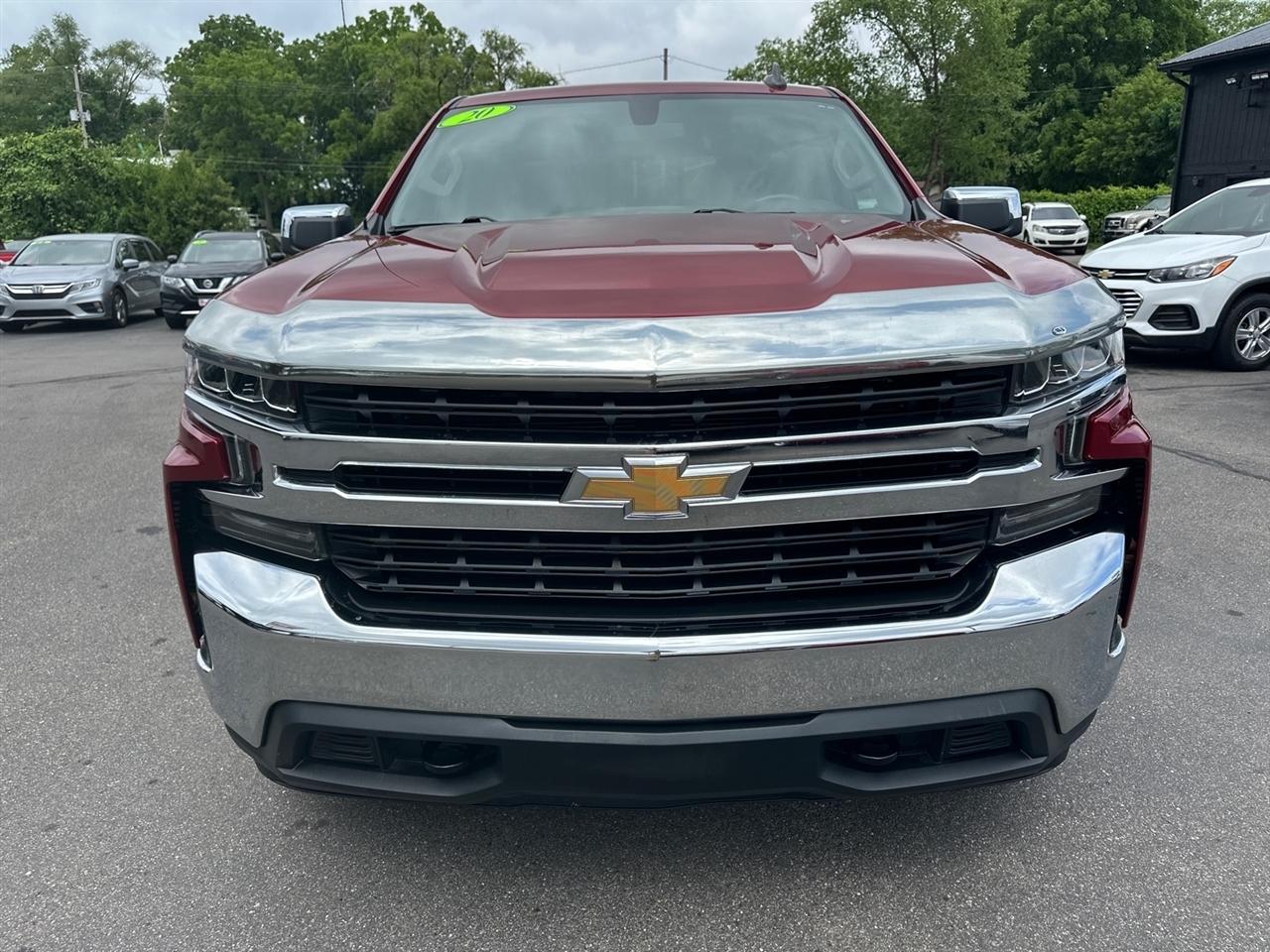 Chevrolet Silverado 1500 4WD Crew Cab 147" LT 2020