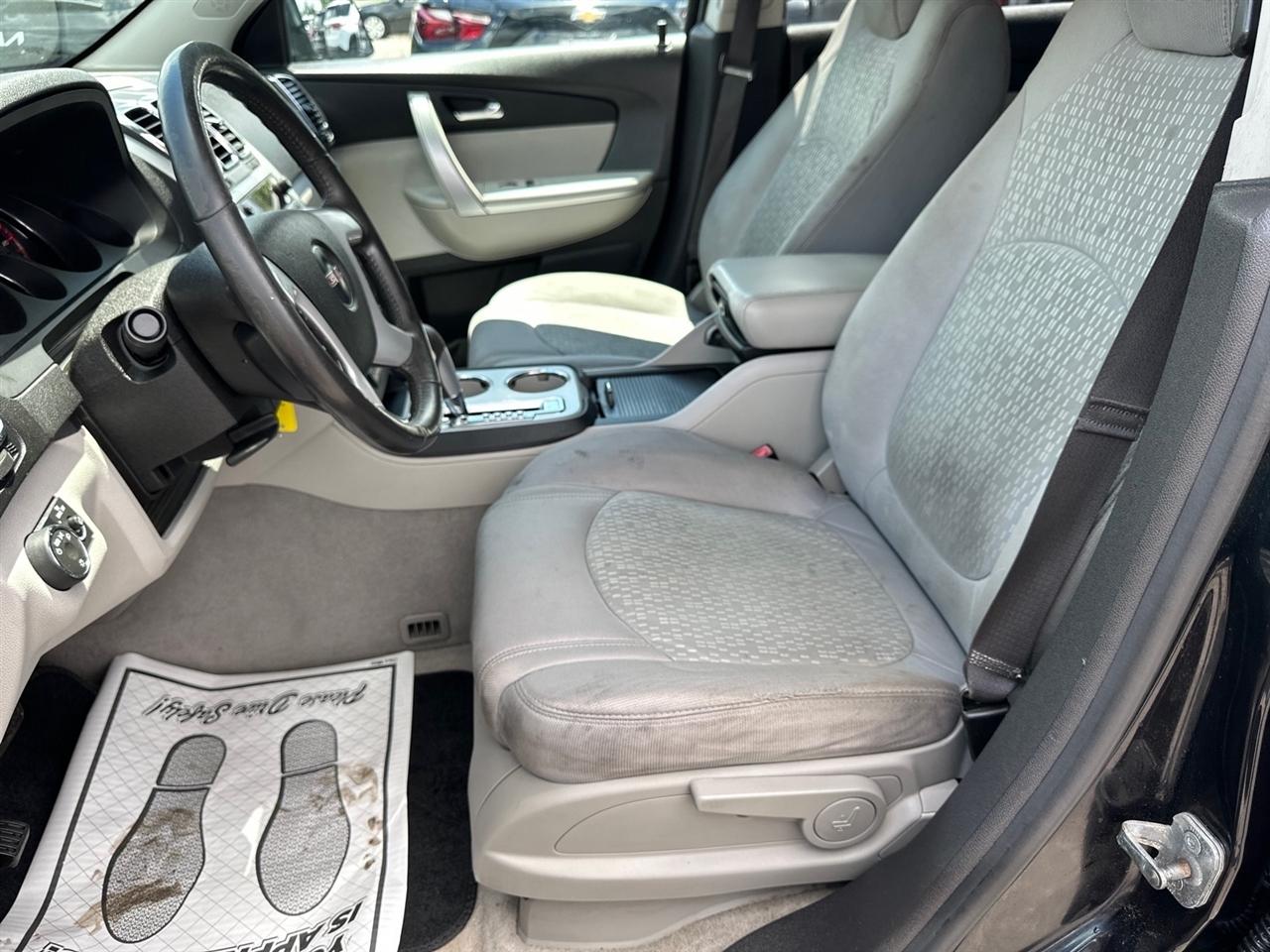 GMC Acadia FWD 4dr SL 2011