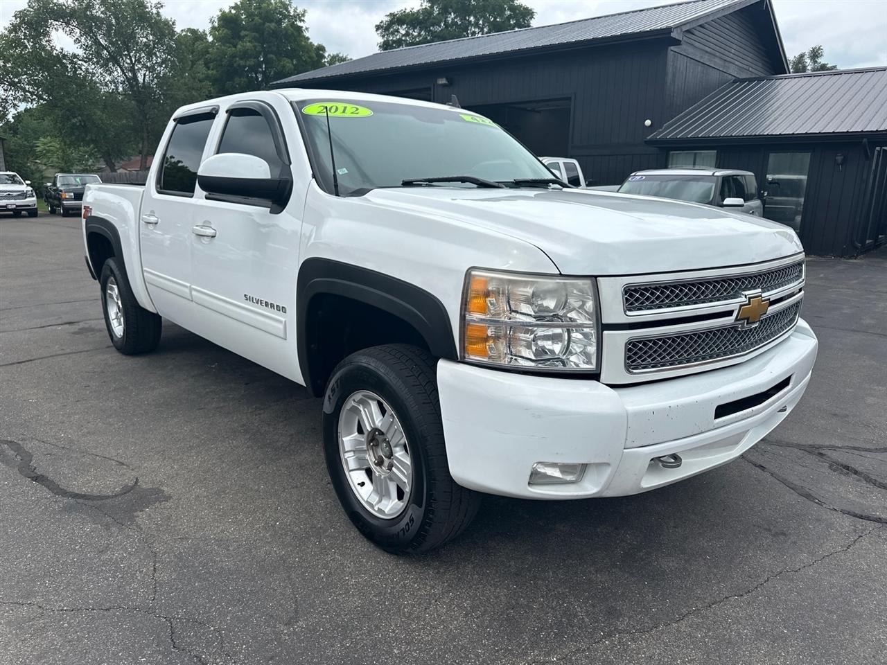 Chevrolet Silverado 1500 4WD Crew Cab 143.5" LT 2012