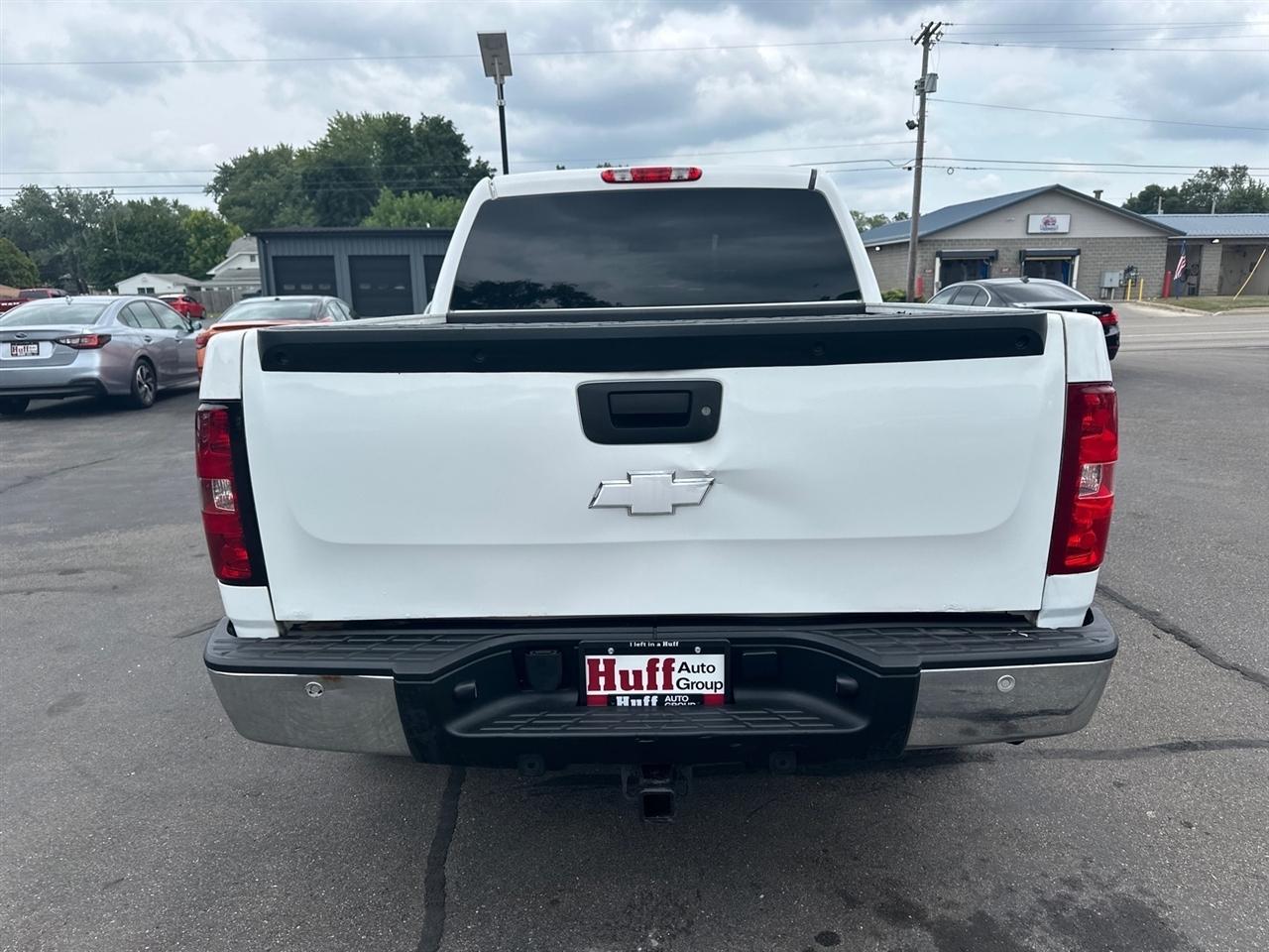 Chevrolet Silverado 1500 4WD Crew Cab 143.5" LT 2012