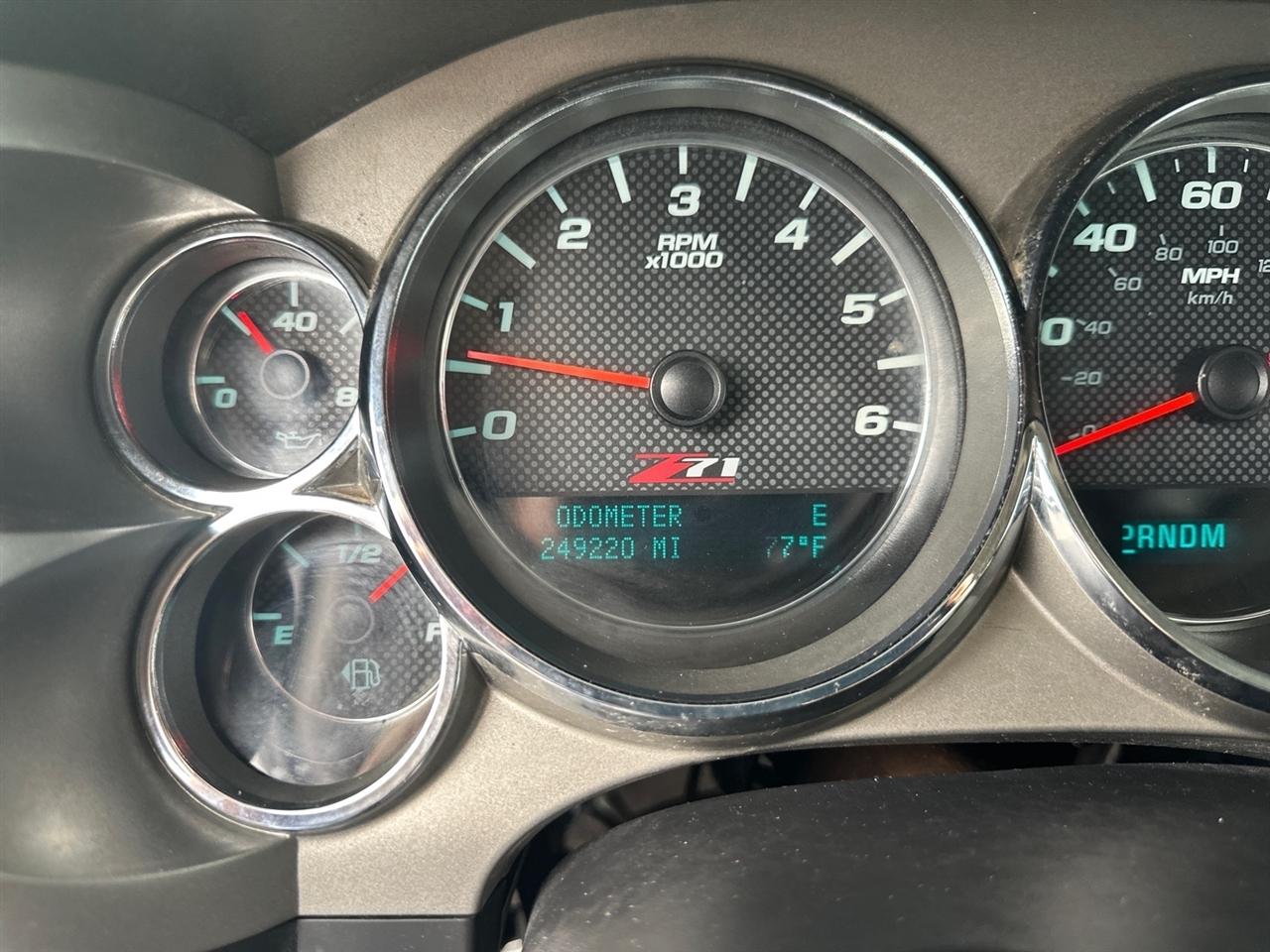 Chevrolet Silverado 1500 4WD Crew Cab 143.5" LT 2012