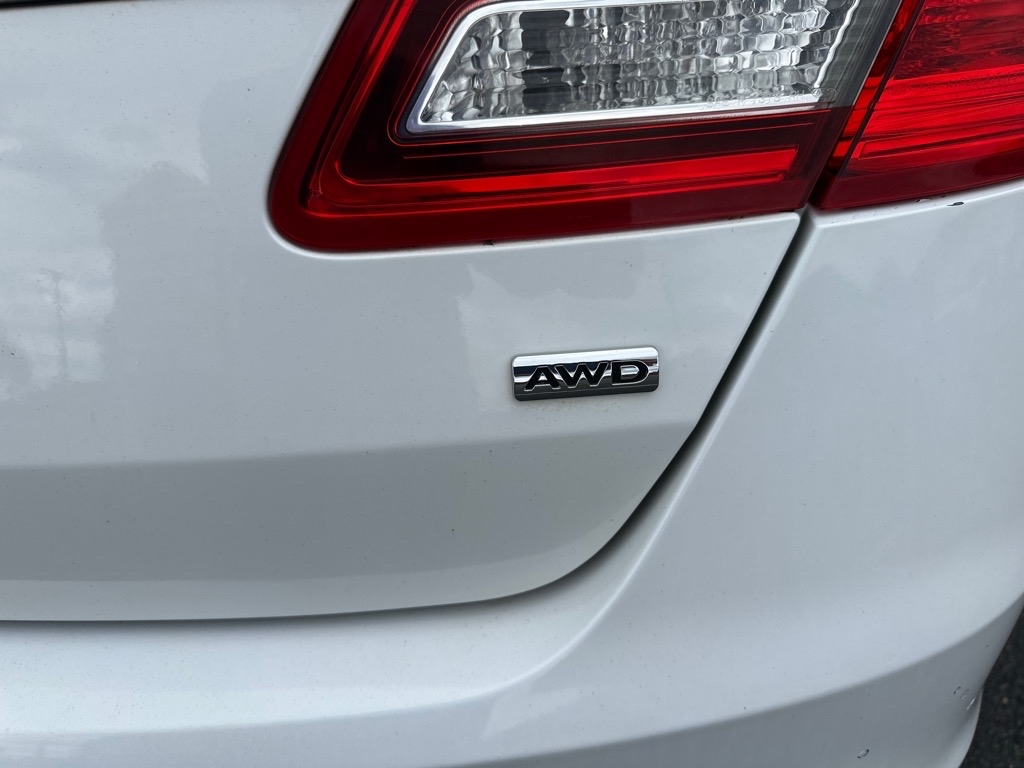 Ford Sedan Police Interceptor 4dr Sdn AWD 2013